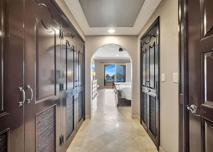 La 2402 - Direct Ocean View